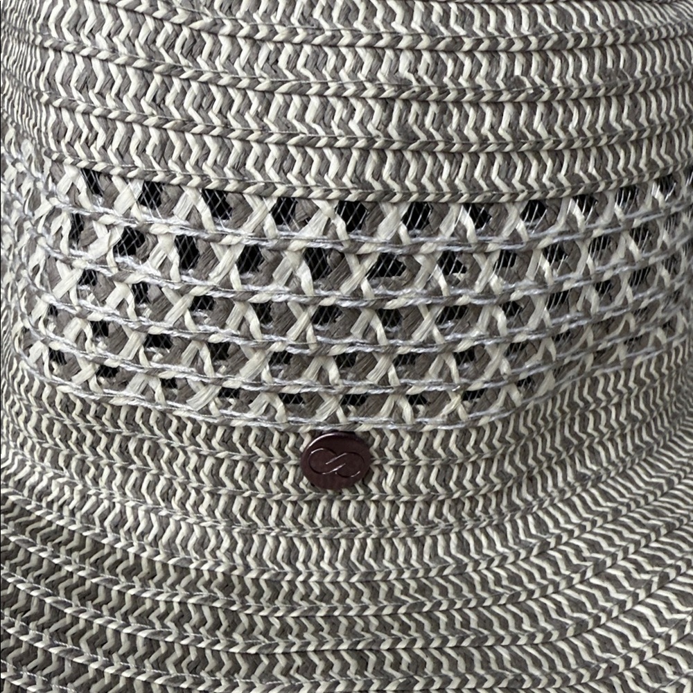CALIA by Carrie Underwood gray woven wide brim sun hat - Picture 2 of 6